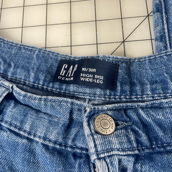 SOLD - Picture 4 of 5